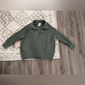 Aerie cable knit sweater